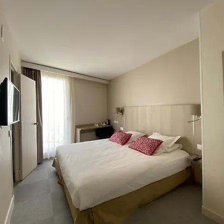 The Originals Boutique, Cassitel, Cassis