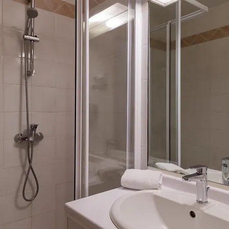 The Originals Boutique, Cassitel, Hotel 2*