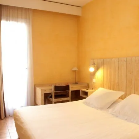 Hotel The Originals Boutique, Cassitel,