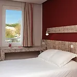 The Originals Boutique, Cassitel,