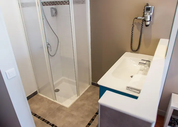 Hotel The Originals Boutique, Cassitel,